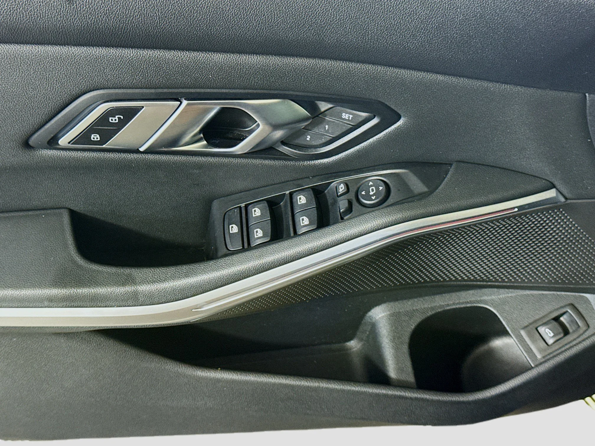Used 2019 Black Sapphire Metallic BMW 330i image 20
