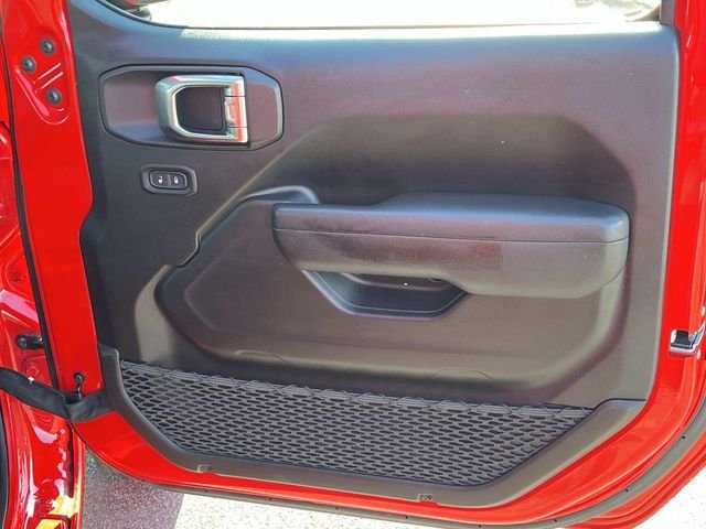 Used 2025 Red Jeep Sport S image 18