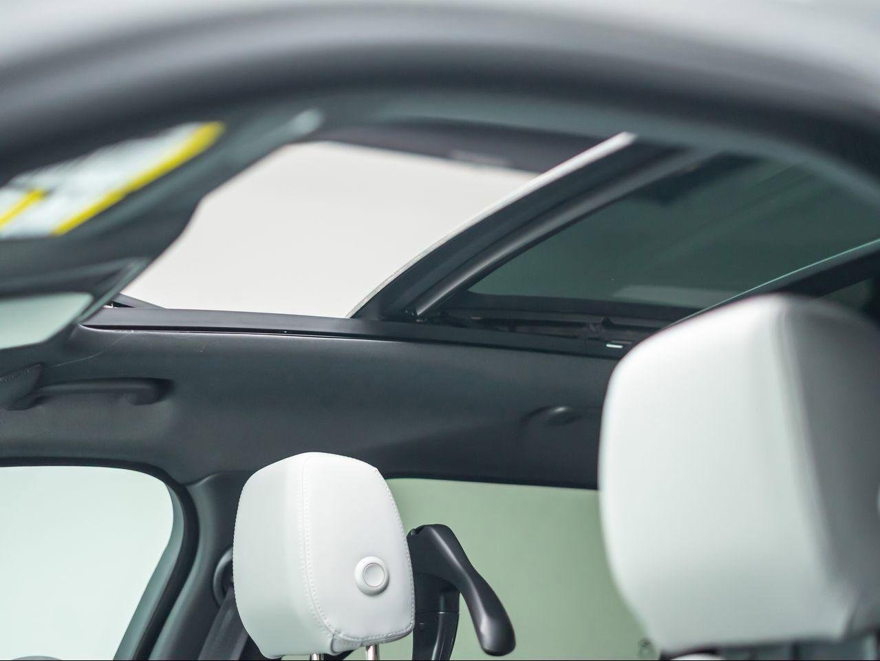 New 2026 Fuji White Land Rover S image 14