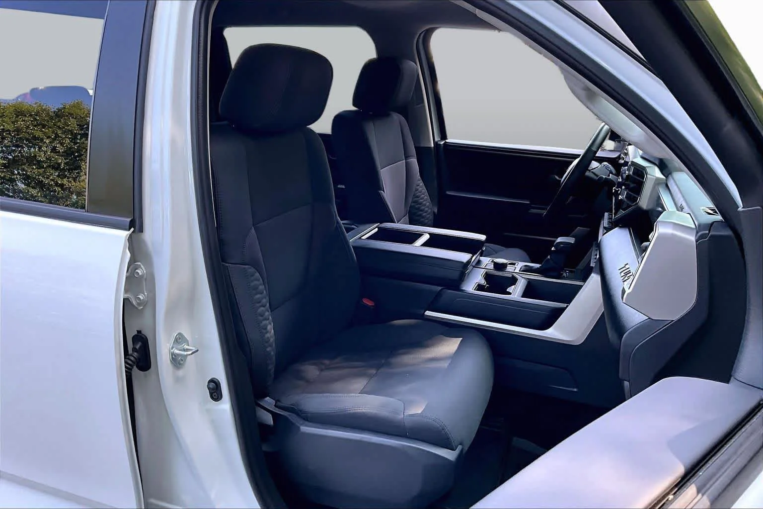 Used 2024 Ice Cap Toyota SR5 image 8
