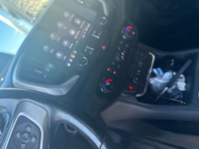 Used 2019 Black GMC SLT image 9