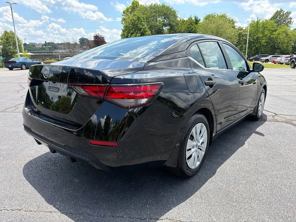 Used 2025 Super Black Nissan S image 5