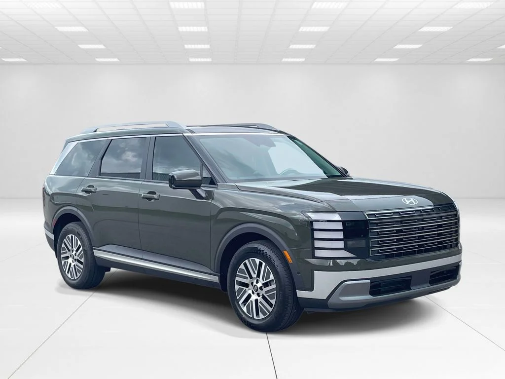 New 2026 Silver Hyundai SEL Premium image 1