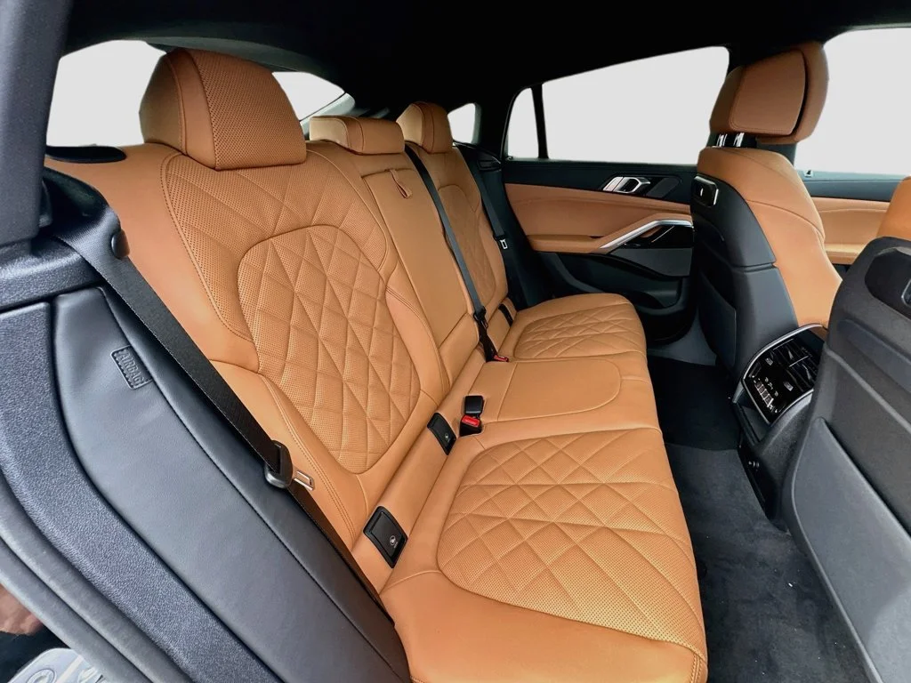 New 2027 Black Sapphire Metallic BMW xDrive40i image 24