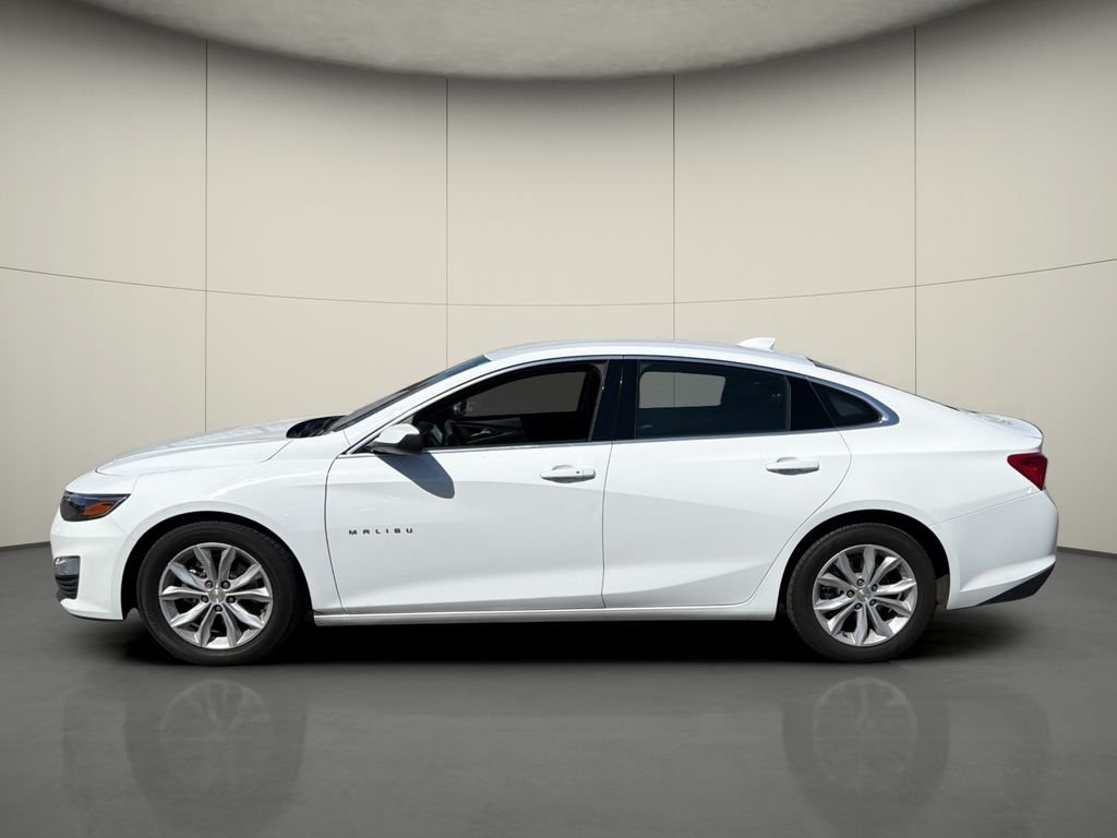 Used 2024 White Chevrolet LT image 4