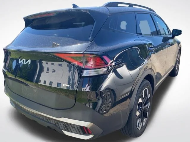New 2024 Fusion Black Kia X-Line image 32