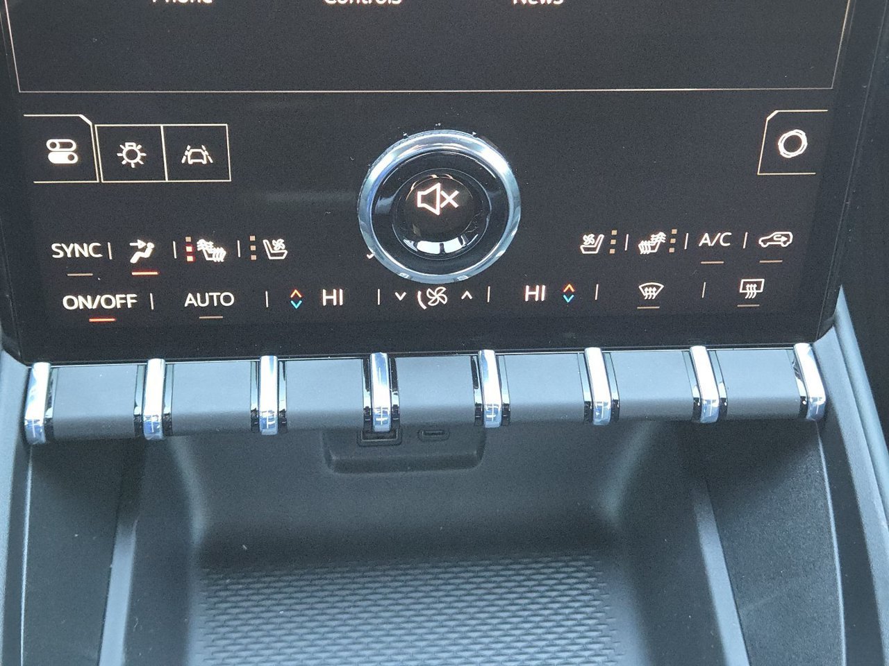2026 GMC Terrain AT4 - Photo 33