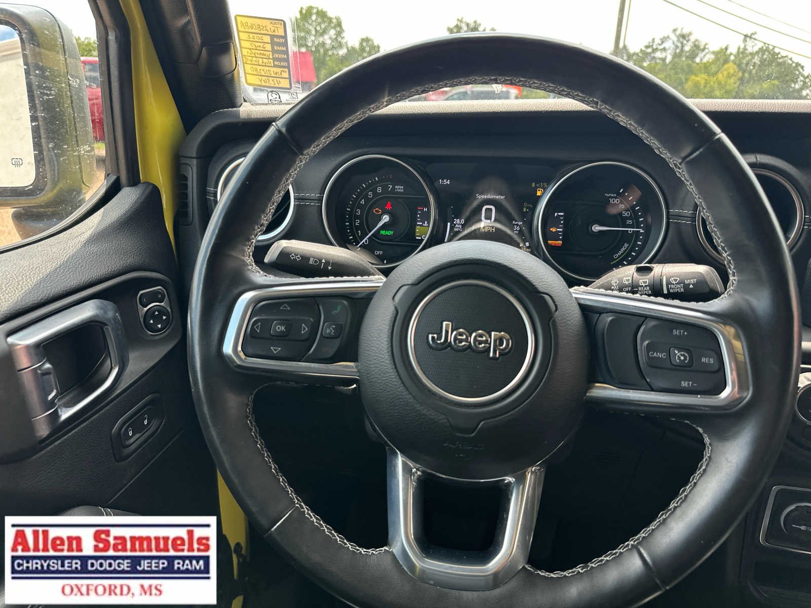 Used 2022 High Velocity Clearcoat Jeep Unlimited Sahara image 21
