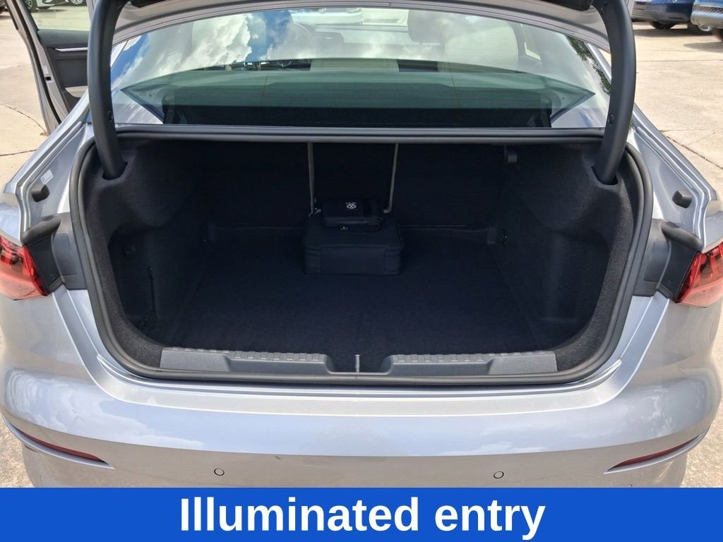 Used 2024  Audi 40 Premium image 30