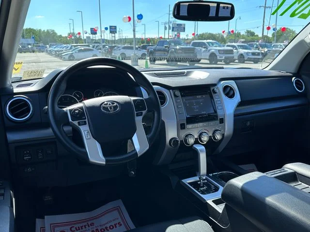 Certified Used 2017 Gray Toyota SR5 image 9