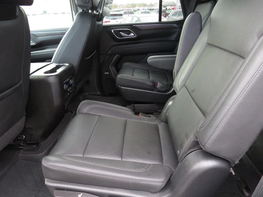Used 2023 Summit White Chevrolet LT image 23
