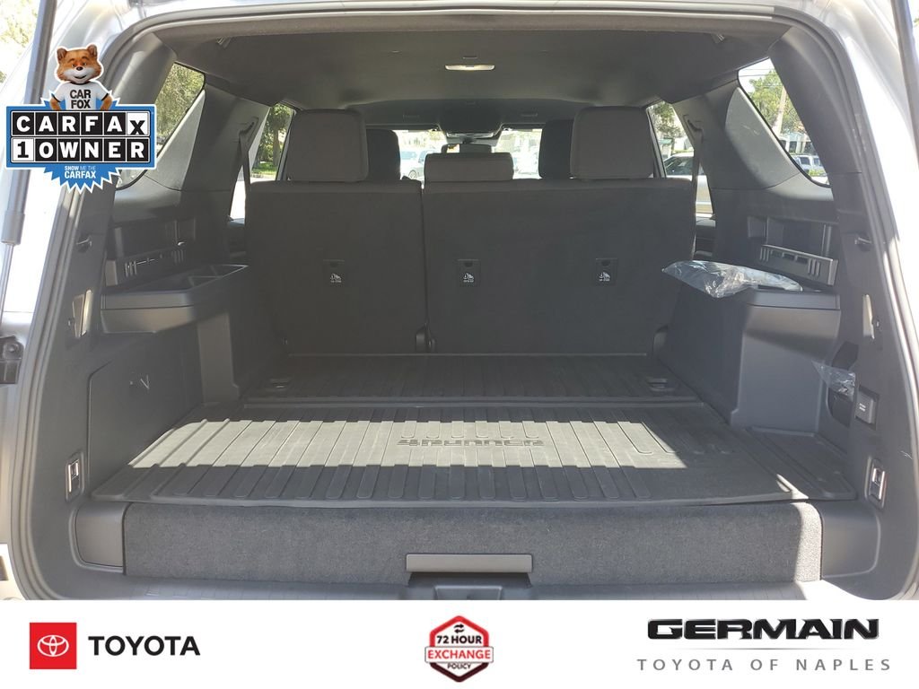 Certified Used 2025  Toyota TRD Off Road image 22