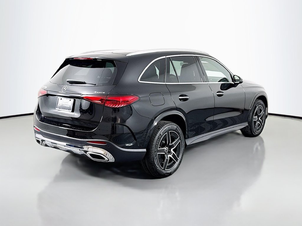 New 2026 Black Mercedes-Benz GLC 300 image 38