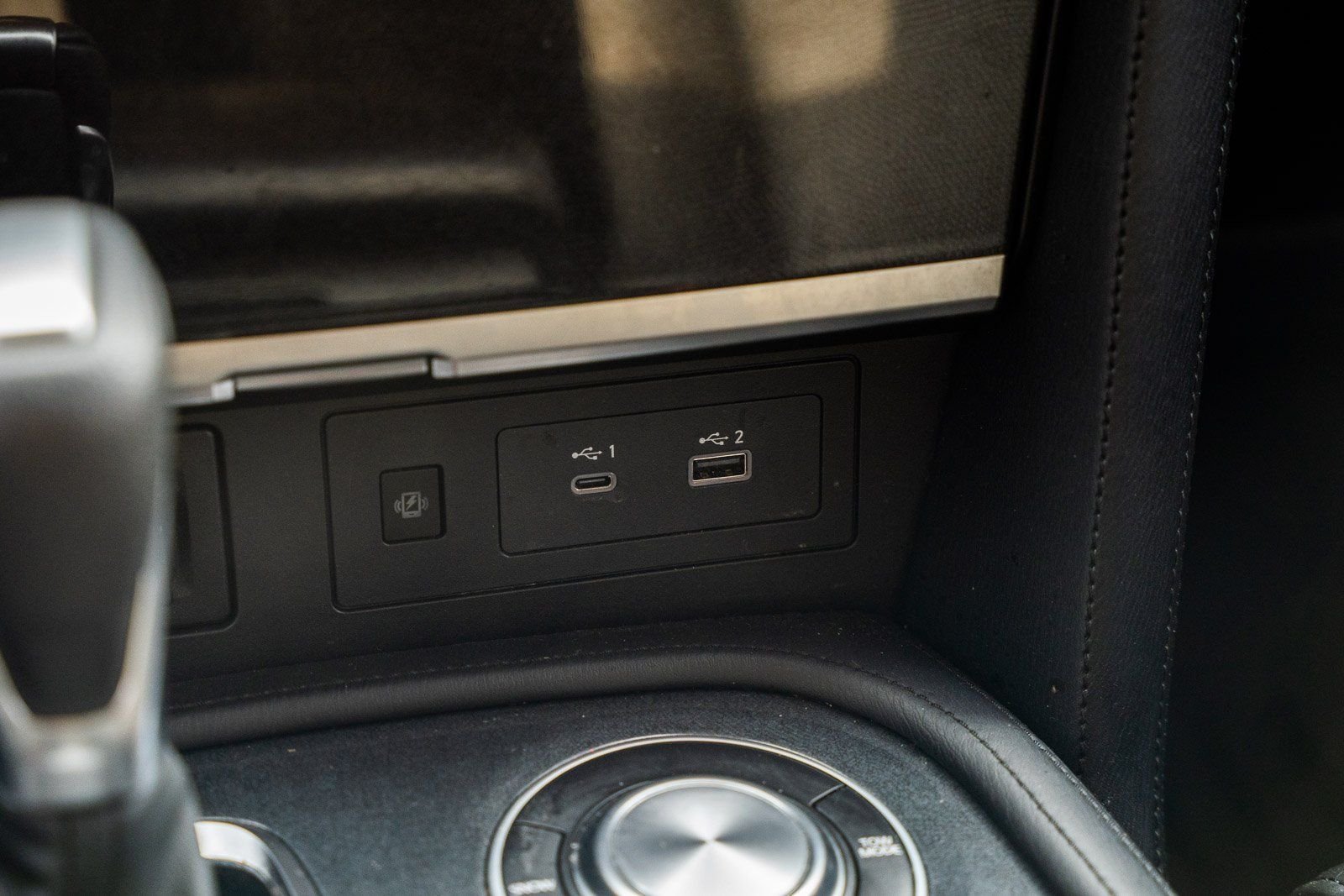 2023 Nissan Armada SV - Photo 34
