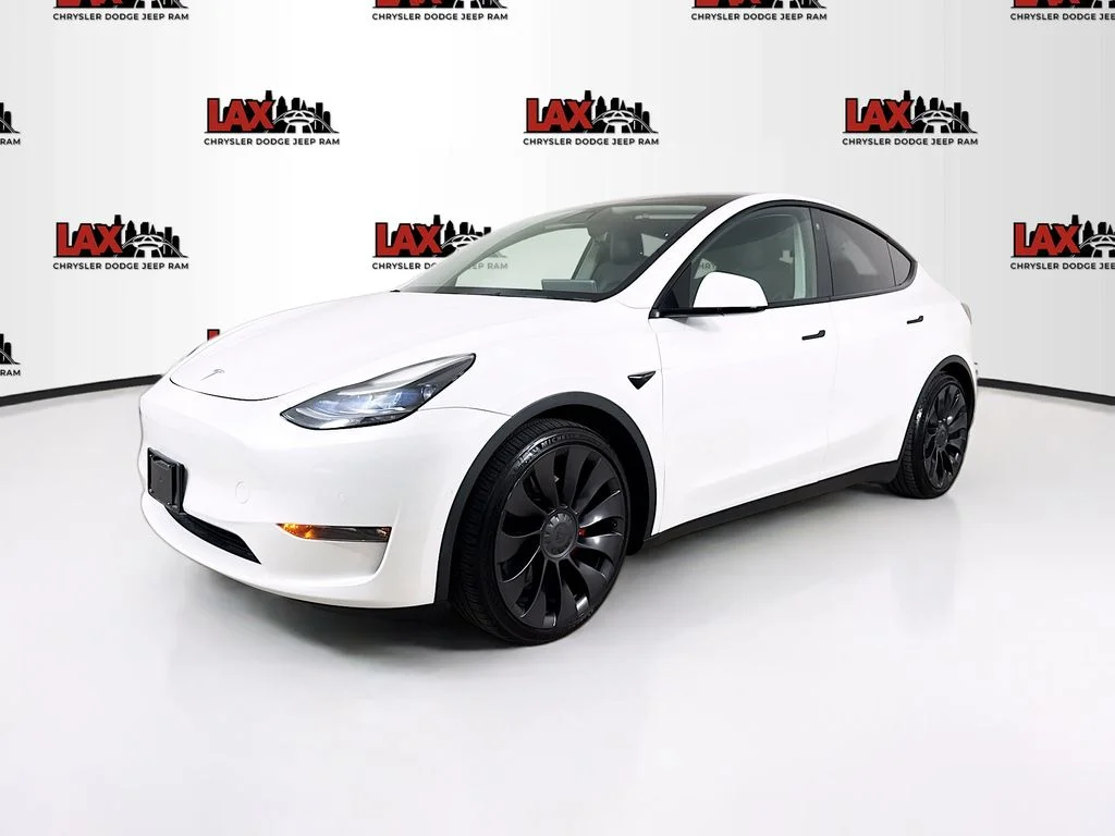 Used 2022 White Tesla Performance image 3
