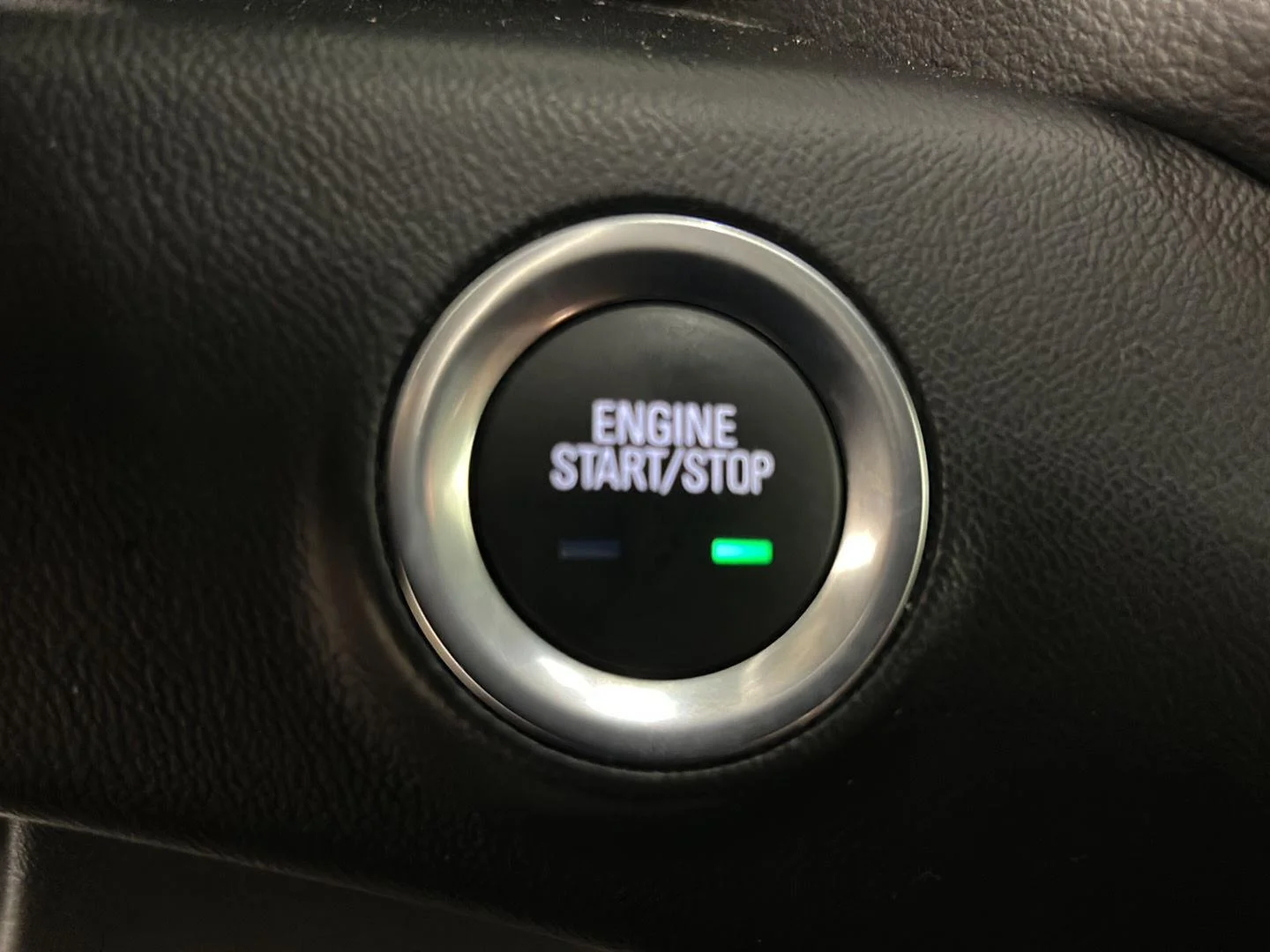 Used 2024 Downpour Metallic GMC SLT image 24