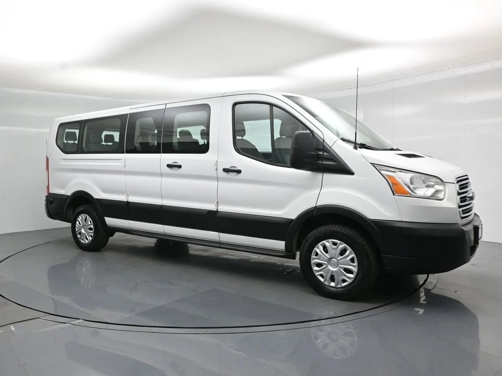 Used 2019 White Ford XLT image 25