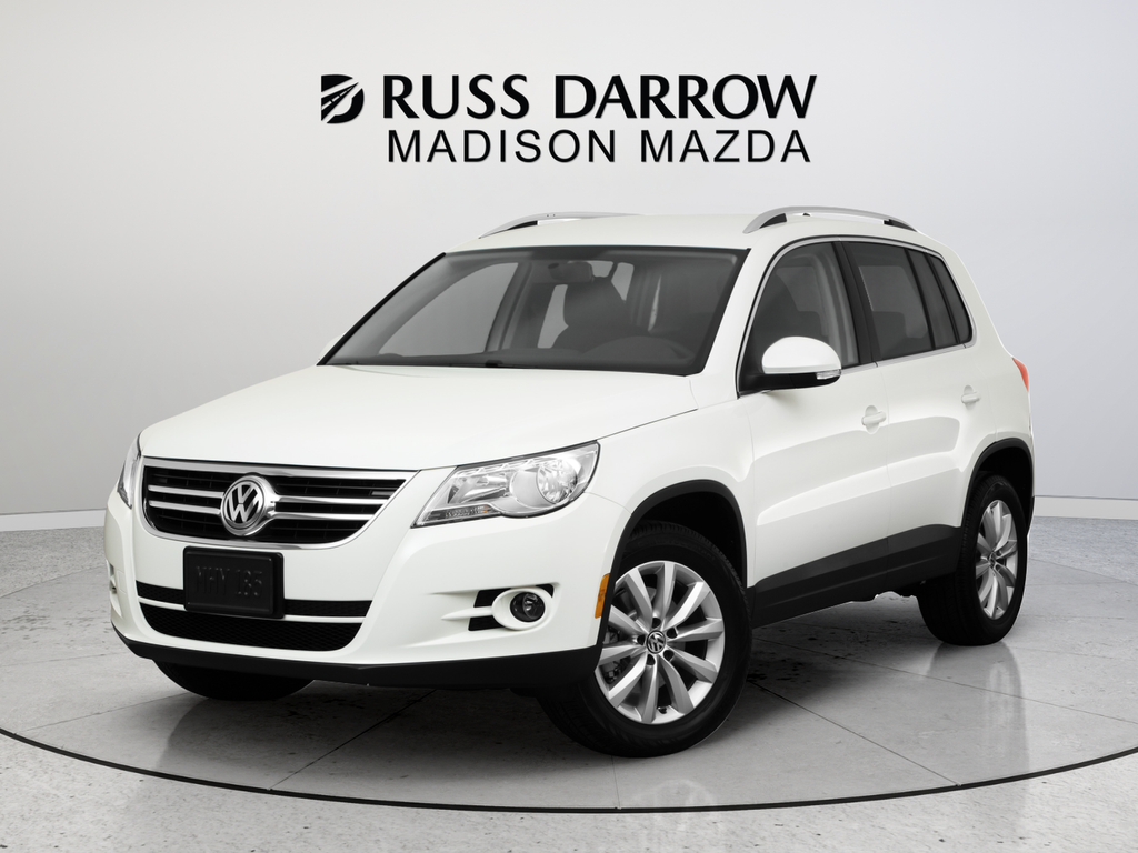Used 2011 White Volkswagen S image 9