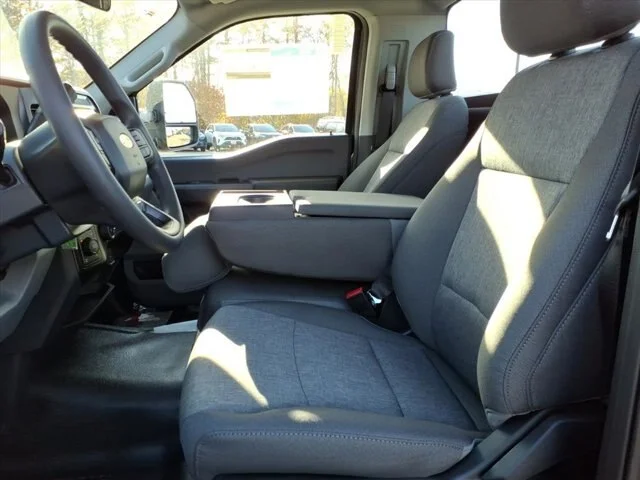 New 2026 Carbonized Gray Metallic Ford XL image 33