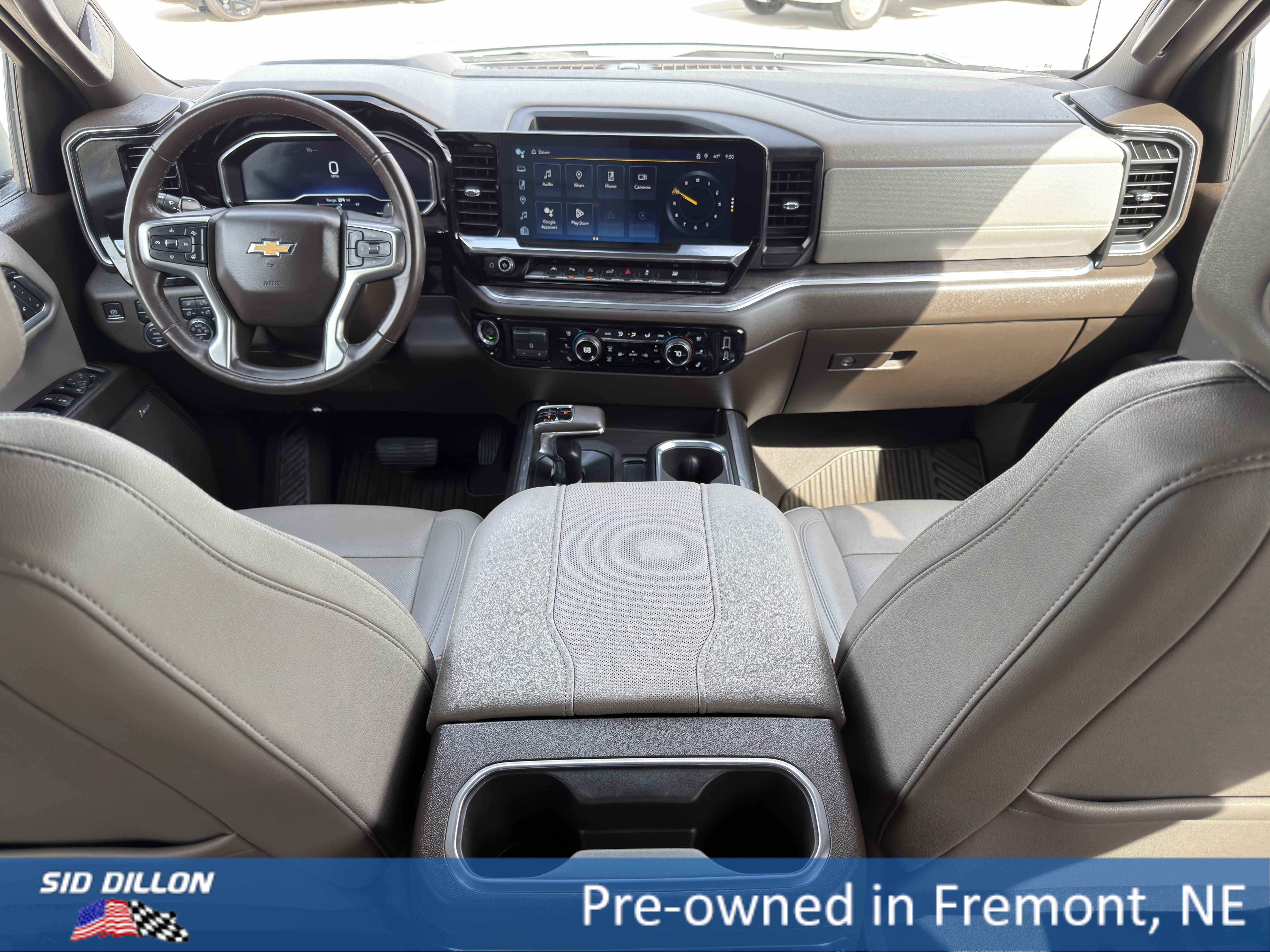 Used 2023 Summit White Chevrolet LTZ image 9