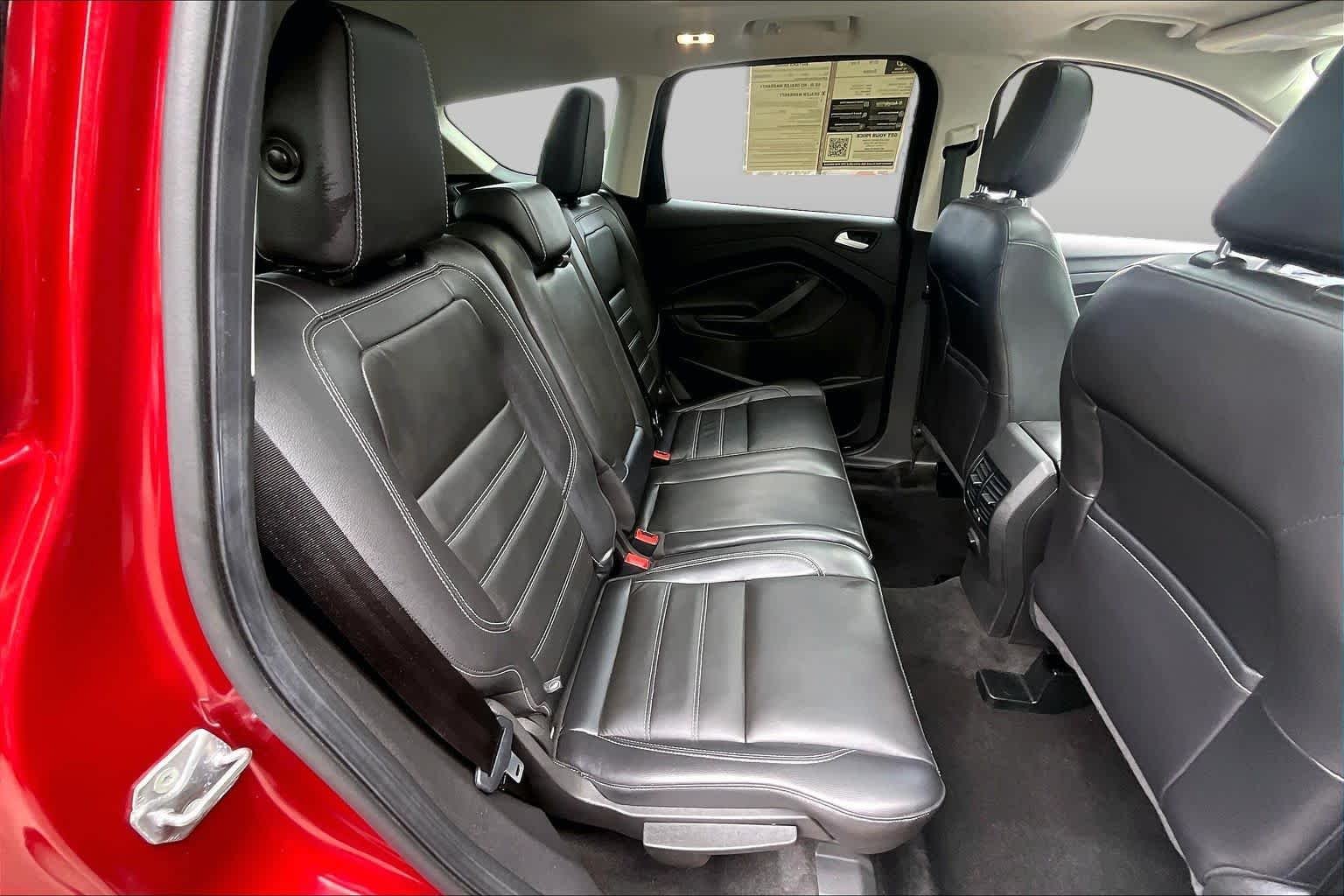 Used 2018 Ruby Red Metallic Tinted Clearcoat Ford SEL image 19