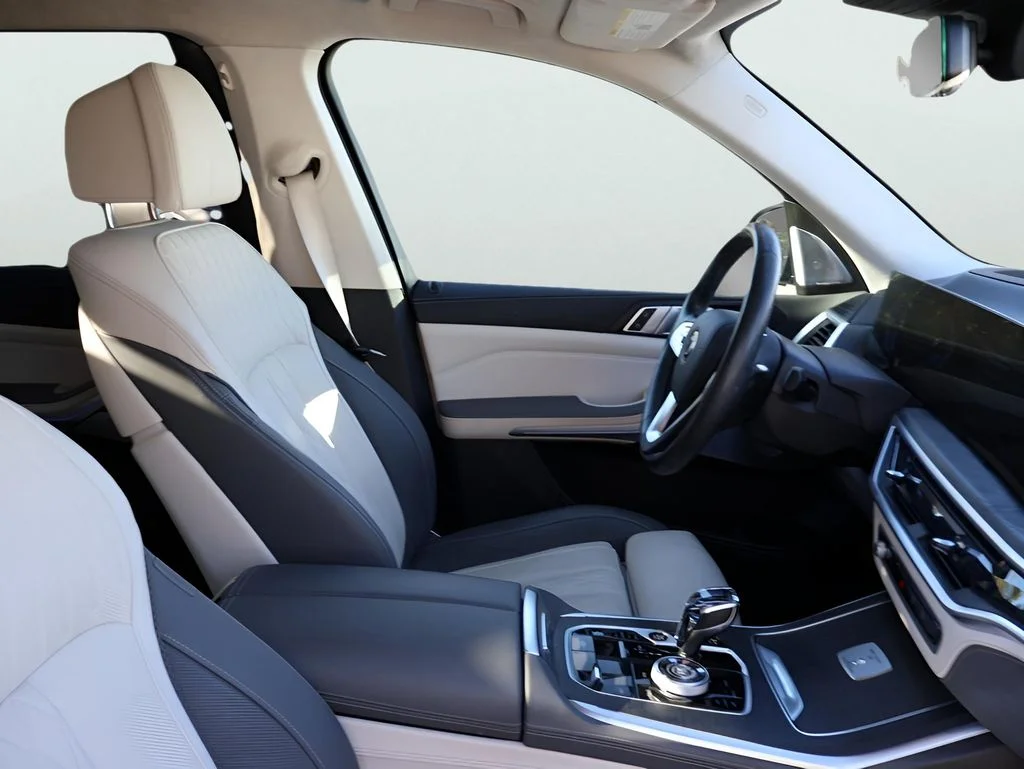 Used 2024 Dravit Gray Metallic BMW ALPINA XB7 image 11