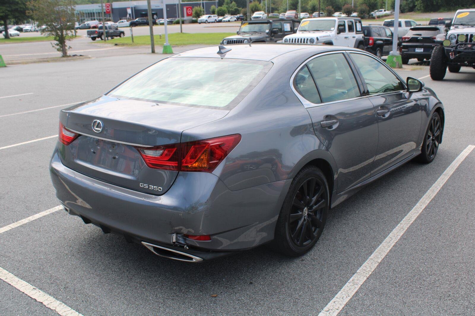 Used 2014 Nebula Gray Pearl Lexus 4dr Sdn RWD image 6