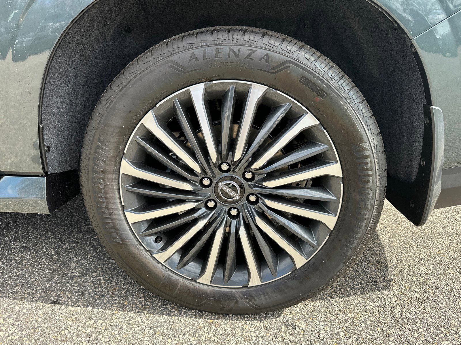 New 2026 White Nissan Platinum Reserve image 23