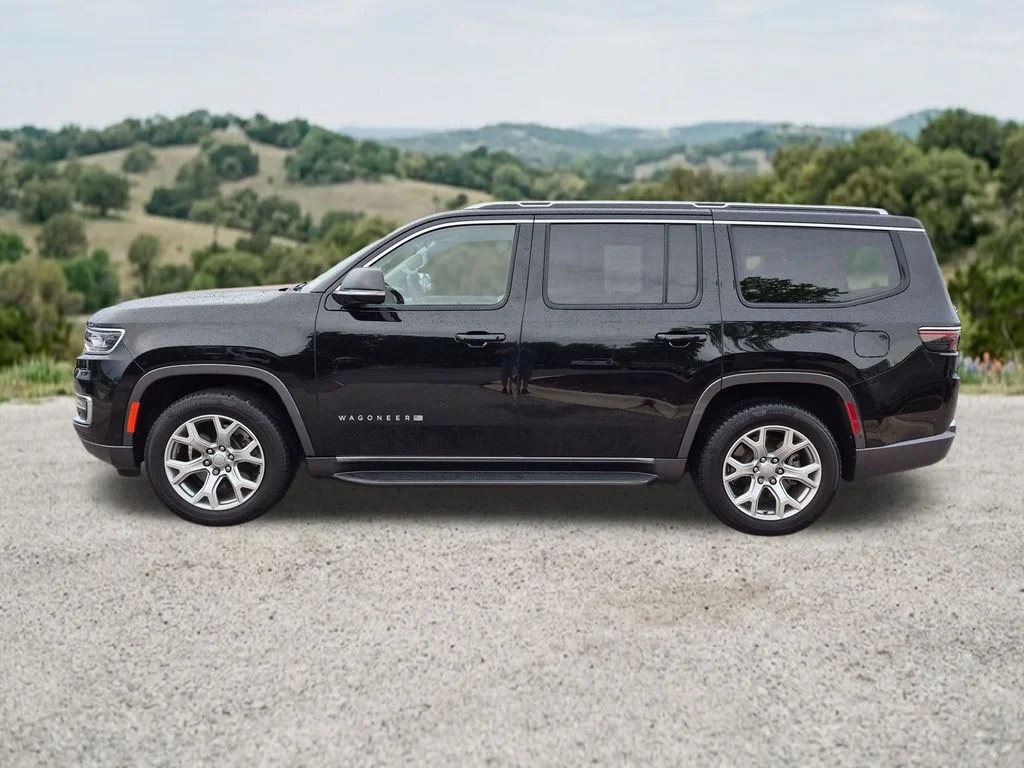 Used 2022 Black Jeep Series I image 5