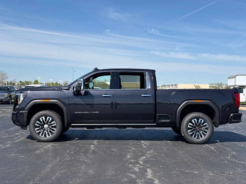 2026 GMC Sierra 2500HD Denali Ultimate - Photo 6