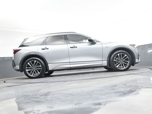 Used 2024  Acura Base image 30