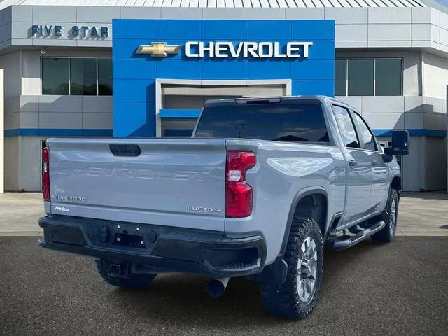 Used 2025 Gray Chevrolet Custom image 6