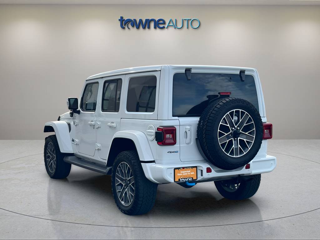 Used 2024 White Jeep High Altitude 4xe image 3