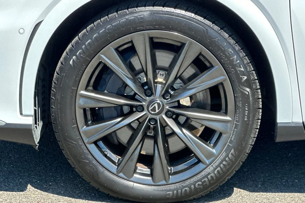 Used 2024 White Lexus 350 F Sport Handling image 33