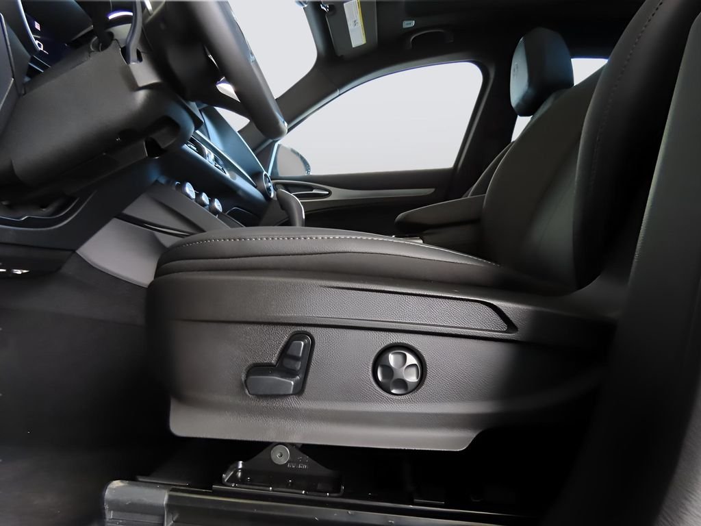 2025 Alfa Romeo Stelvio Base - Photo 38