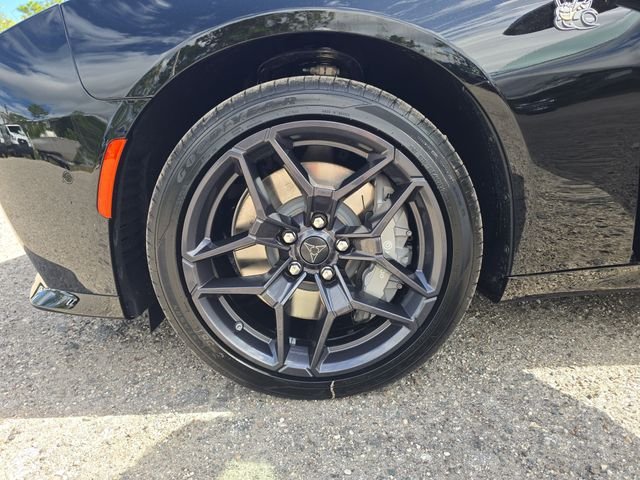New 2026 Diamond Black Crystal Pearlcoat Dodge Scat Pack Plus image 25