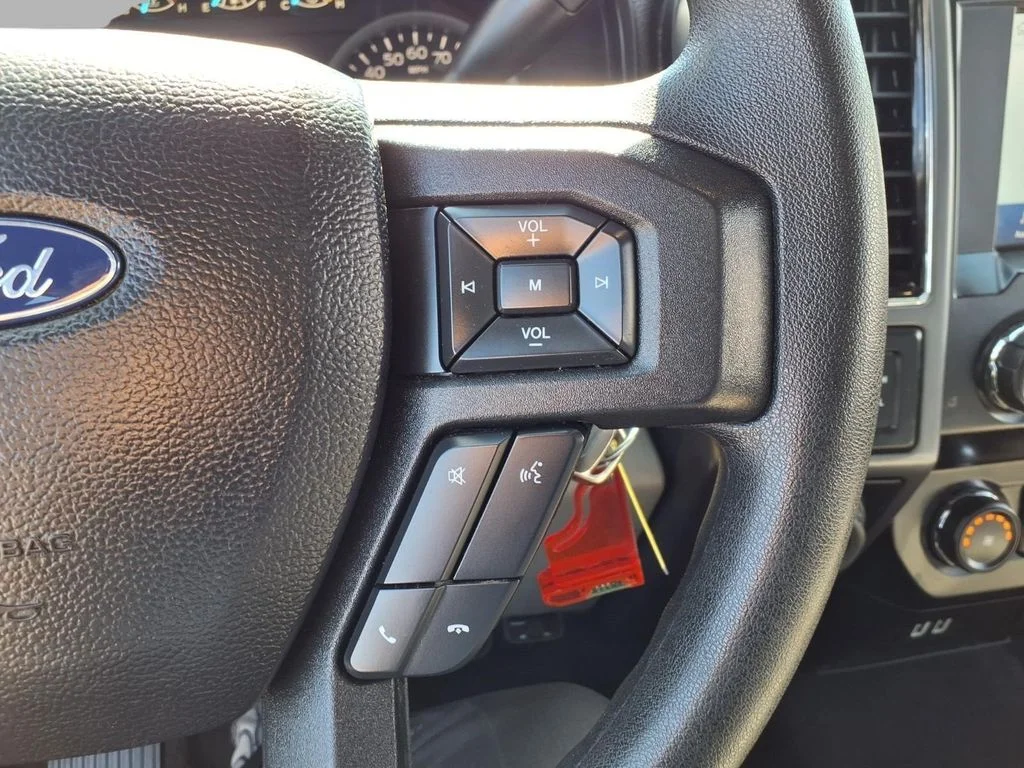 Used 2020 Silver Ford XLT image 16