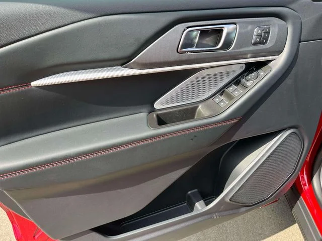 New 2026 Rapid Red Metallic Tinted Clearcoat Ford ST image 20