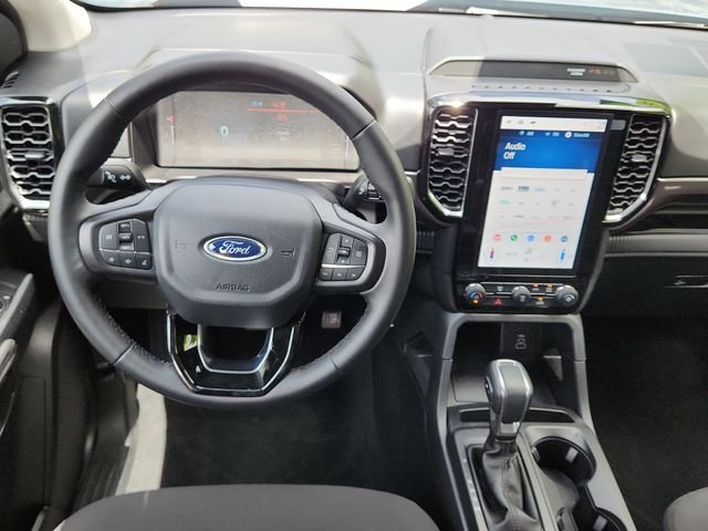 Used 2025 Gray Ford XLT image 39
