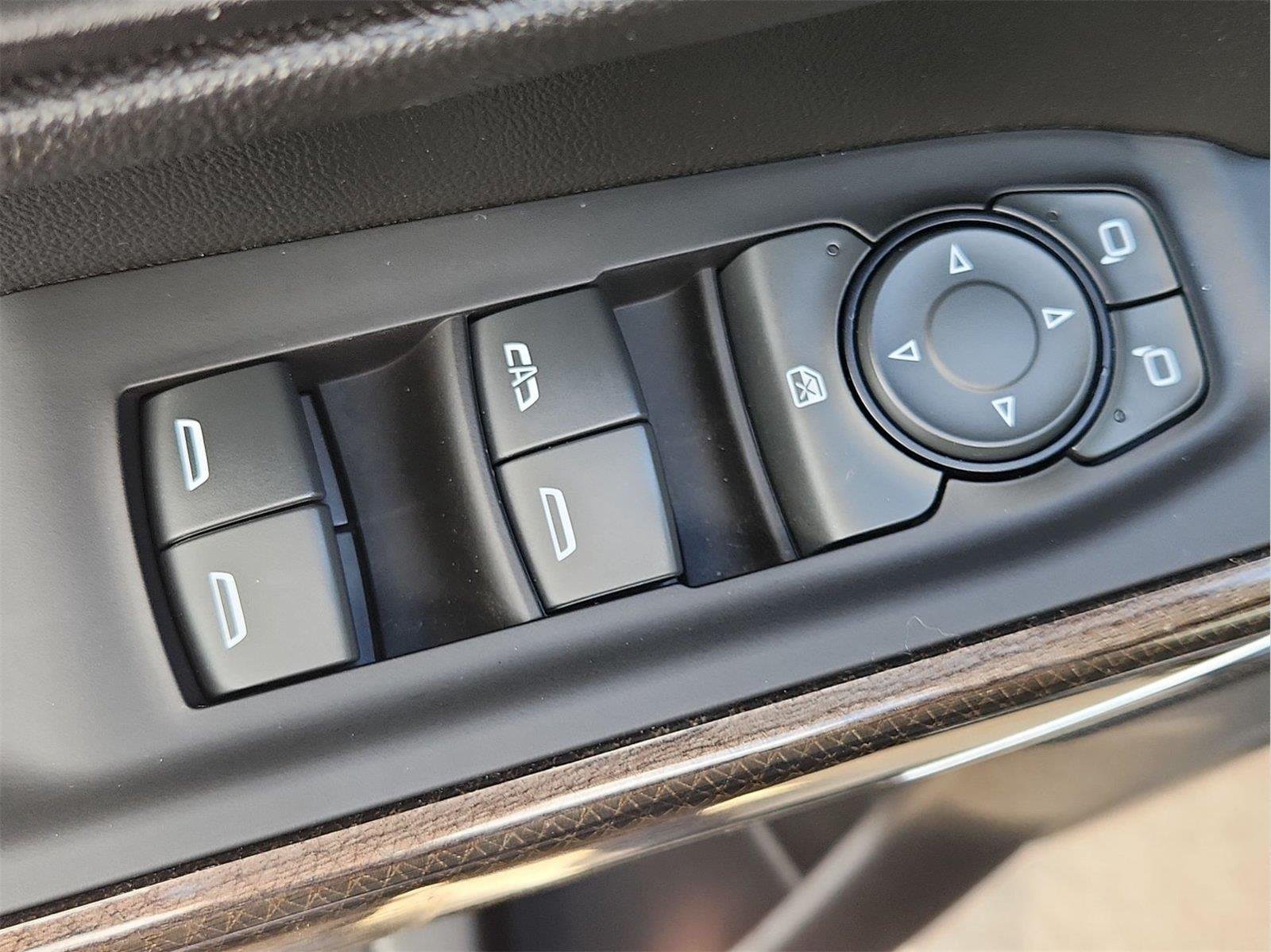 2022 Chevrolet Silverado 1500 Limited LT - Photo 22