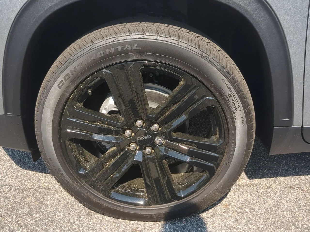 New 2026 Sterling Metallic GMC Elevation image 34