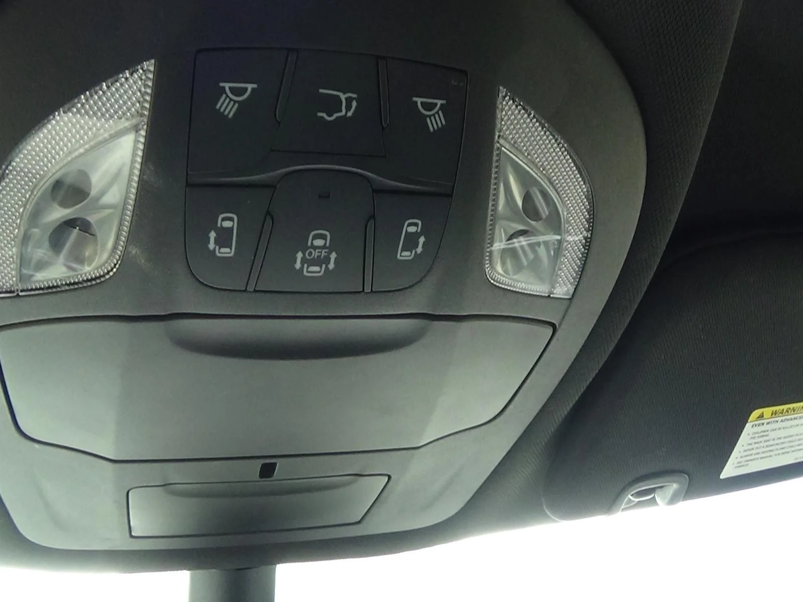 Used 2025 Bright White Clear Coat Chrysler Select image 27