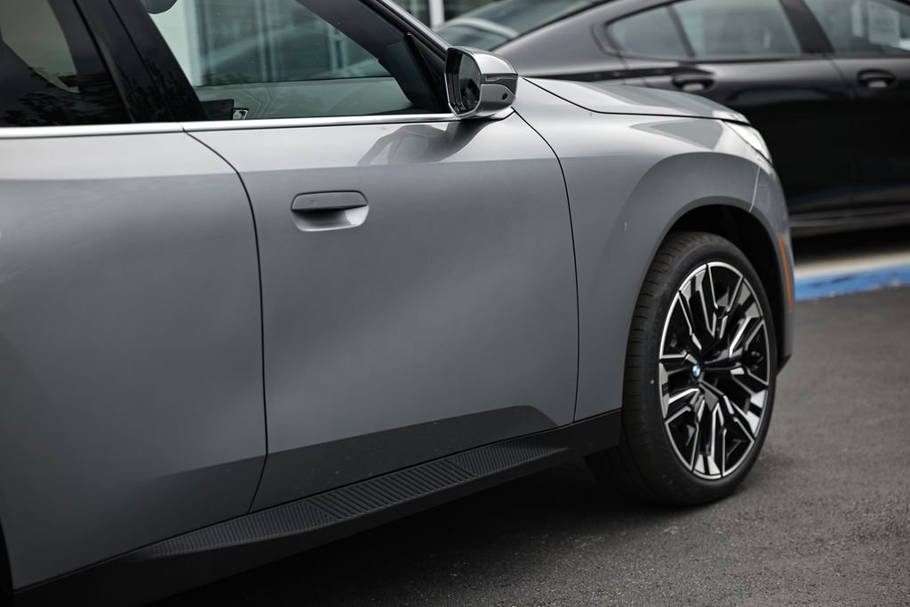 New 2026 Skyscraper Grey Metallic BMW 30 xDrive image 8