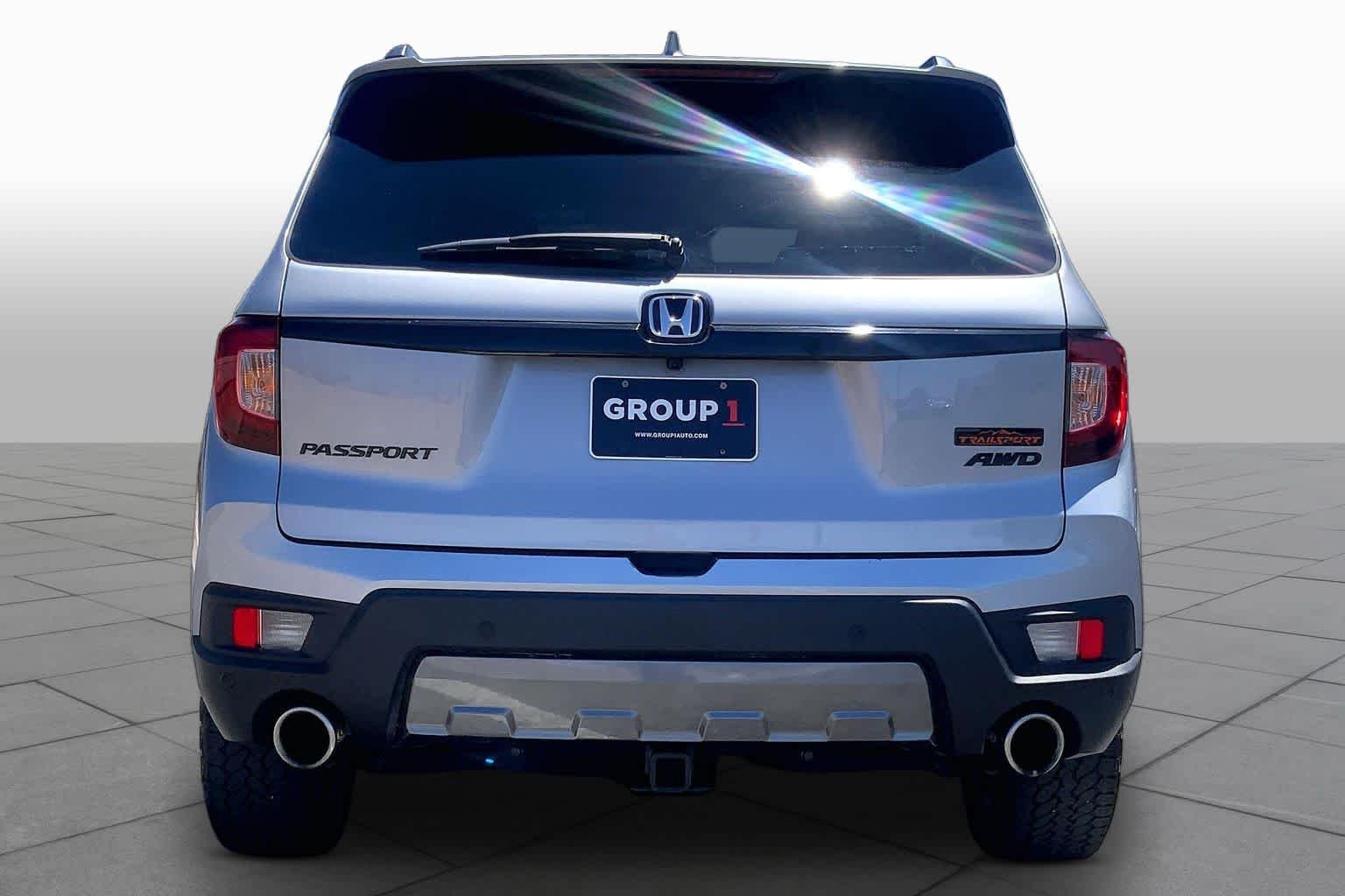 Used 2024 Lunar Silver Metallic Honda TrailSport image 5