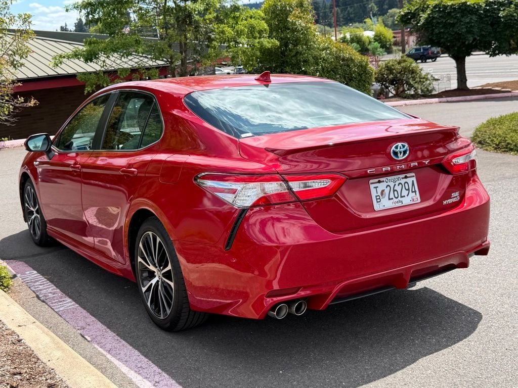 Used 2020 Red Toyota SE image 5