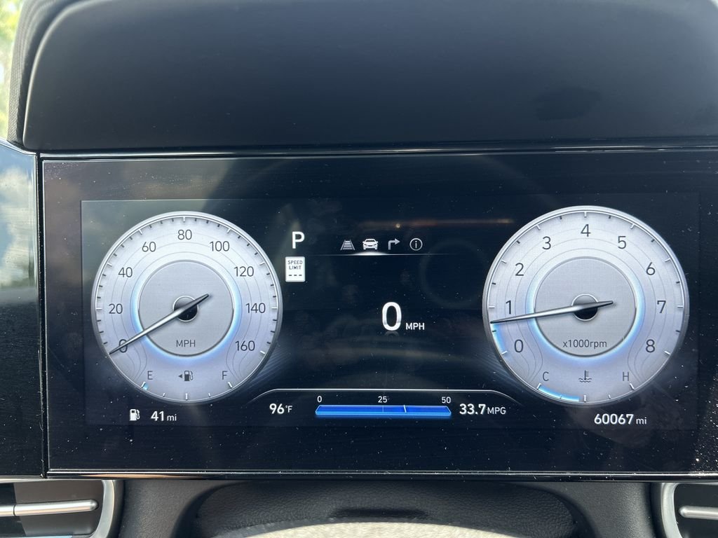 2024 Hyundai Elantra Limited - Photo 34