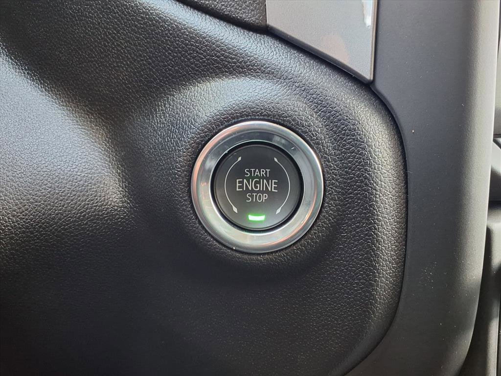 2026 GMC Sierra 3500HD Pro - Photo 10