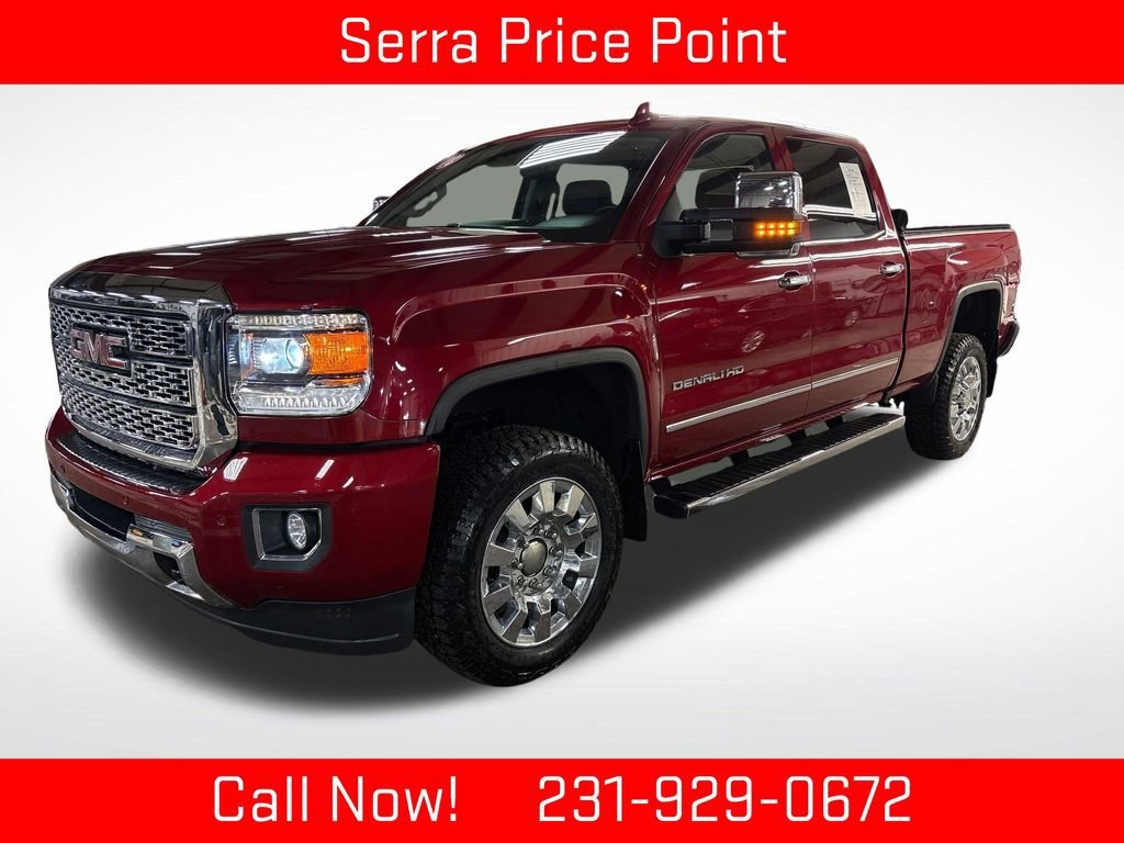 2018 GMC Sierra 4WD Crew Cab Standard Box Denali's photo