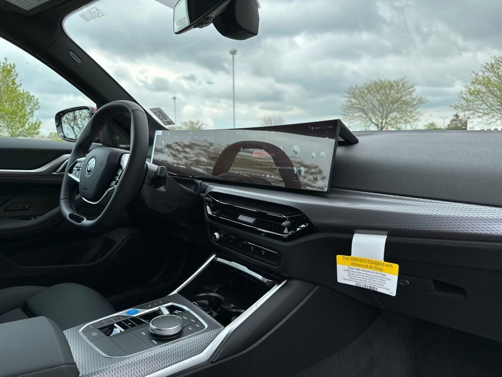 2025 BMW i4 40 - Photo 26