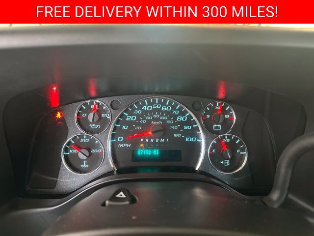 2025 Chevrolet Express Passenger LT - Photo 12